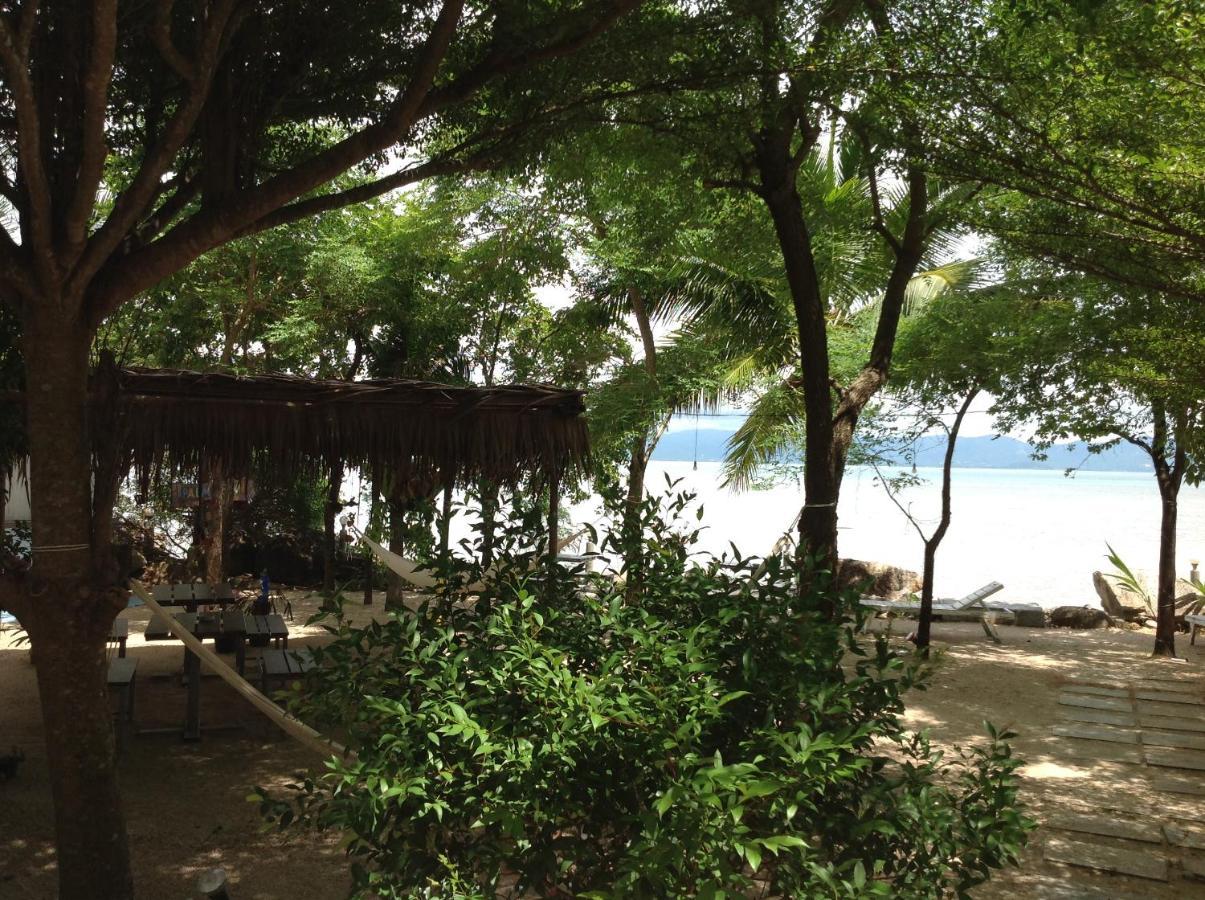 Waikiki Beach Garden Resort Ban Nua Eksteriør billede